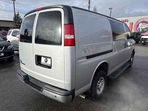 2017 Chevrolet Express 2500 Work Van