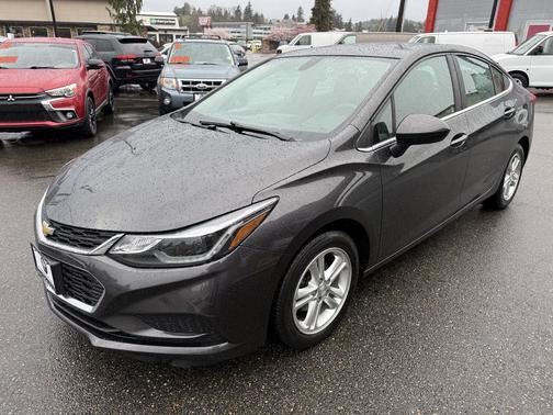 Tungsten Metallic 2017 Chevrolet Cruze LT