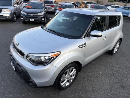 2015 Kia Soul +