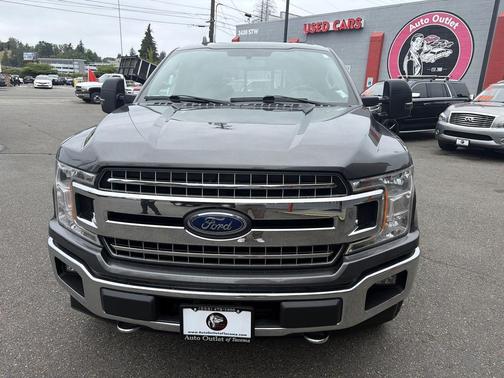 Magnetic Metallic 2018 Ford F-150 XLT