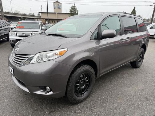 2015 Toyota Sienna XLE Premium