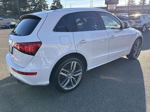 Glacier White Metallic 2015 Audi SQ5 3.0T Premium Plus