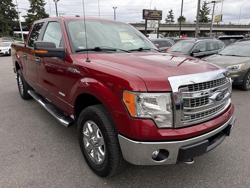 Ruby Red Metallic Tinted Clearcoat 2014 Ford F-150 XLT