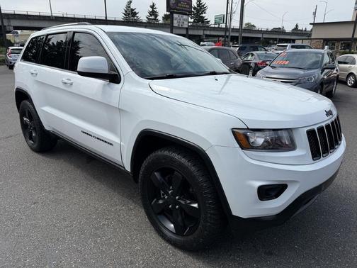 2016 Jeep Grand Cherokee Laredo