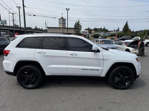 2016 Jeep Grand Cherokee Laredo