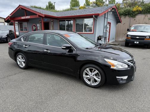 Super Black 2015 Nissan Altima 2.5 SL