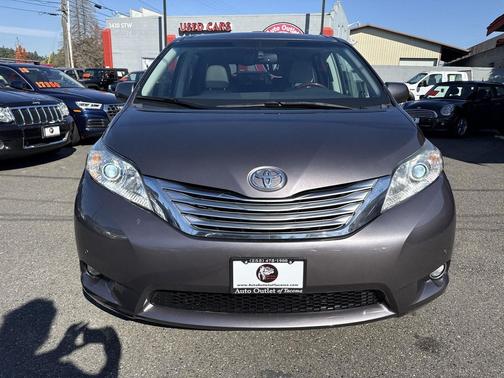 2011 Toyota Sienna Limited