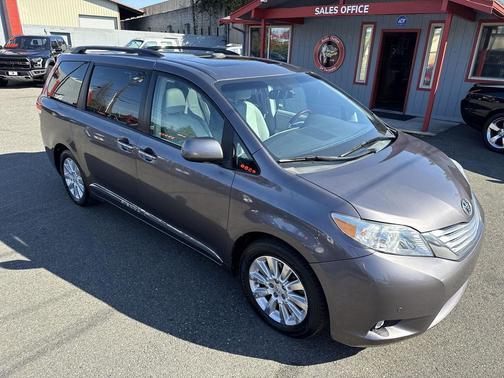 2011 Toyota Sienna Limited