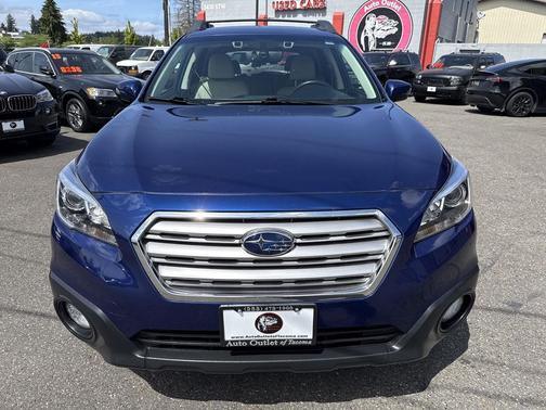 Lapis Blue Pearl 2017 Subaru Outback 2.5i Premium