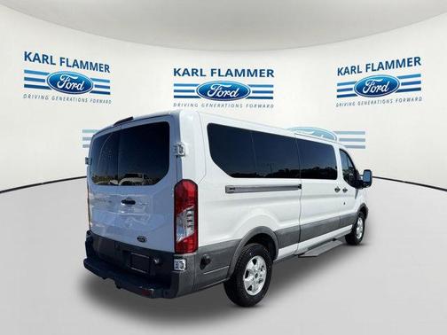 2017 Ford Transit-350 XLT