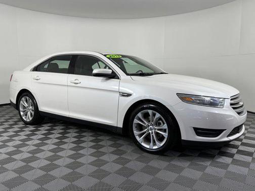 2013 Ford Taurus SEL