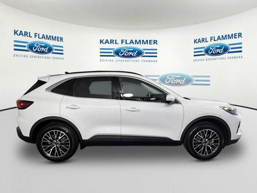 2025 Ford Escape PHEV Base