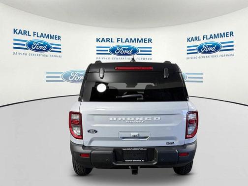 Space White Metallic 2026 Ford Bronco Sport Badlands