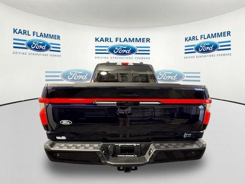 2025 Ford F-150 Lightning LARIAT