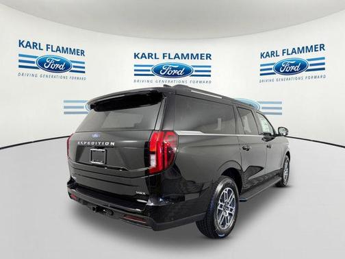 2025 Ford Expedition Max Active 4x2