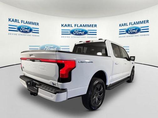 2025 Ford F-150 Lightning LARIAT