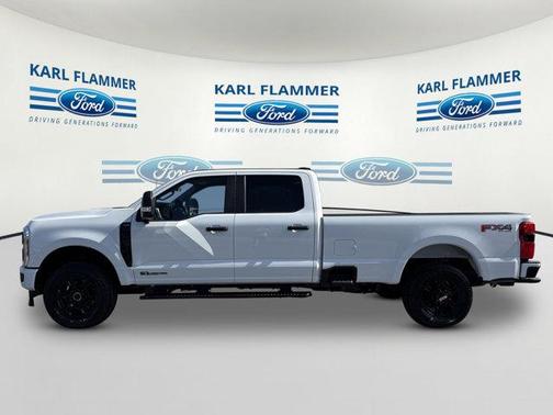 WHITE F250C/C STX 2026 Ford F-250 XL