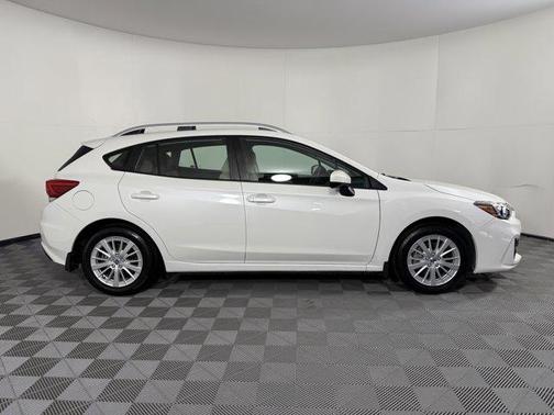 2018 Subaru Impreza 2.0i Premium