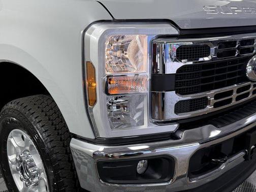2025 Ford F-350 XLT