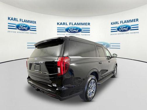 2025 Ford Expedition Max Active 4x2
