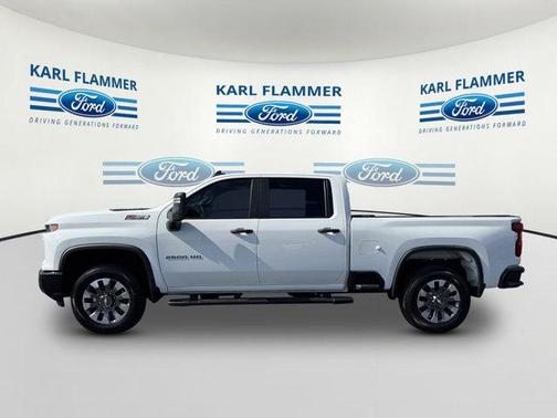 2024 Chevrolet Silverado 2500 Custom