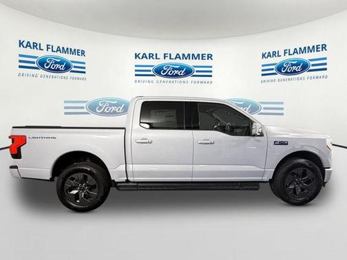 2025 Ford F-150 Lightning LARIAT