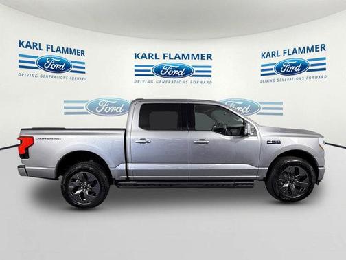 2025 Ford F-150 Lightning LARIAT