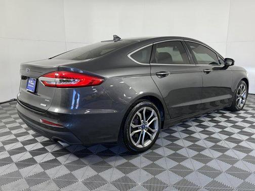 2019 Ford Fusion SEL