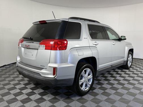 2017 GMC Terrain SLE-2