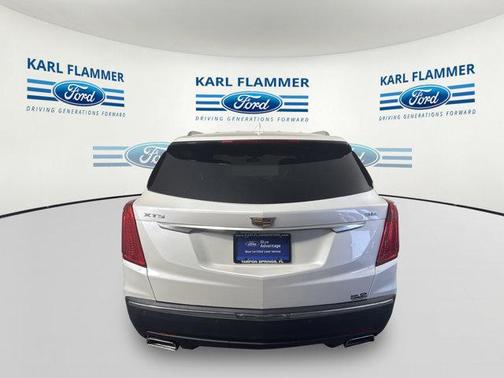 2017 Cadillac XT5 Base