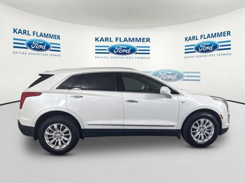 2017 Cadillac XT5 Base