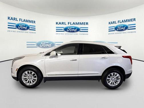 2017 Cadillac XT5 Base