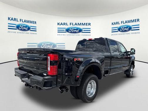 2025 Ford F-350 Platinum