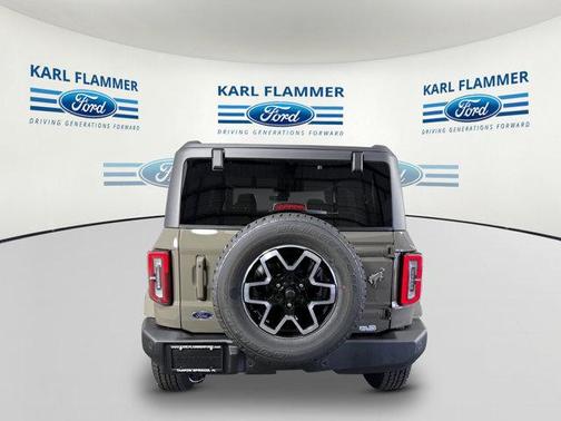 2025 Ford Bronco Outer Banks