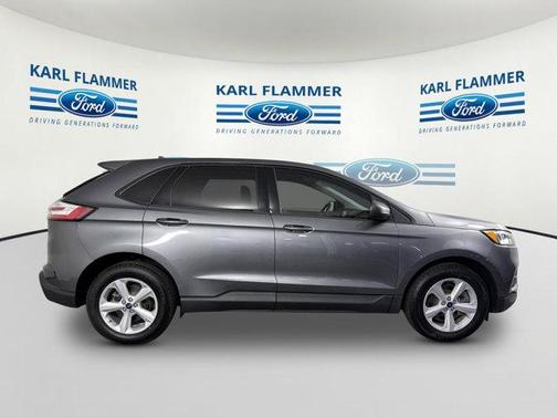 2021 Ford Edge SE