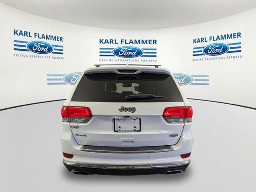 2016 Jeep Grand Cherokee Summit