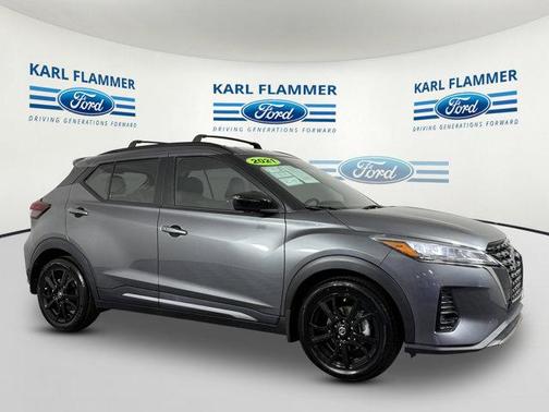 2021 Nissan Kicks SR