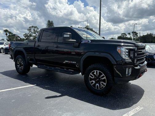 2021 GMC Sierra 2500 AT4