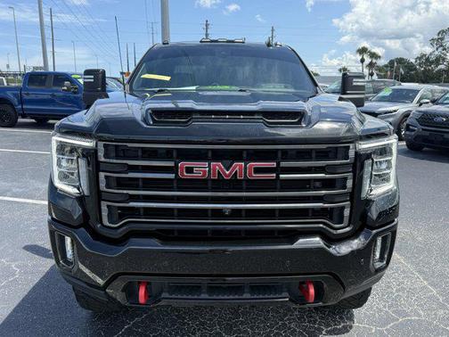 2021 GMC Sierra 2500 AT4