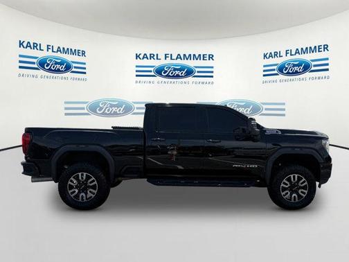 2021 GMC Sierra 2500 AT4
