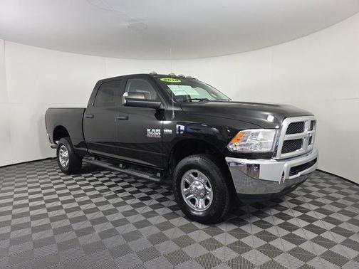 2018 RAM 2500 Tradesman Crew Cab 4x4 6'4' Box