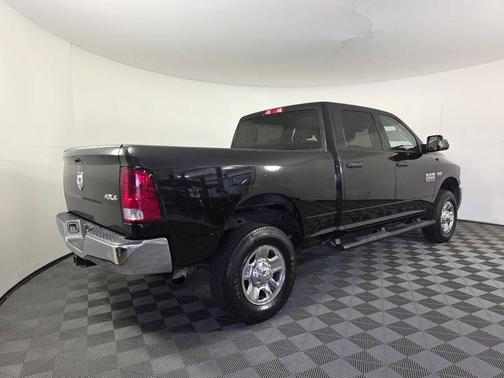 2018 RAM 2500 Tradesman Crew Cab 4x4 6'4' Box
