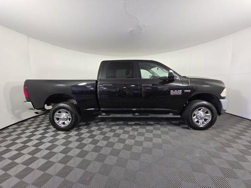 2018 RAM 2500 Tradesman Crew Cab 4x4 6'4' Box