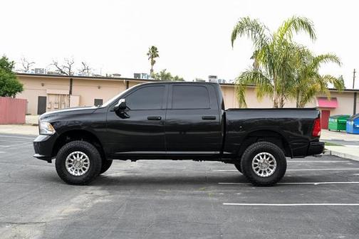 Photo 4 of 27 of 2016 RAM 1500 Tradesman