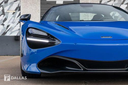 2018 McLaren 720S Base