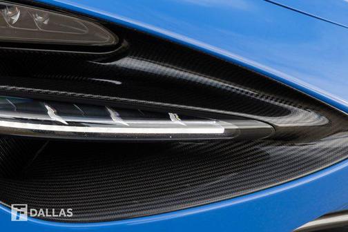 2018 McLaren 720S Base