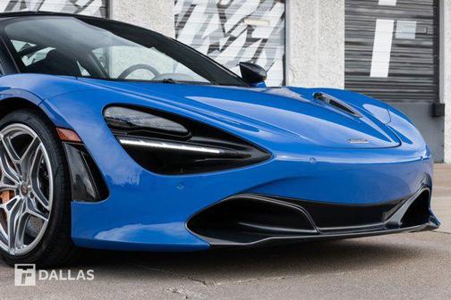 2018 McLaren 720S Base