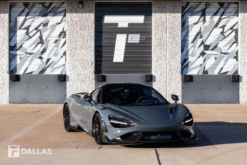 2021 McLaren 765LT Coupe