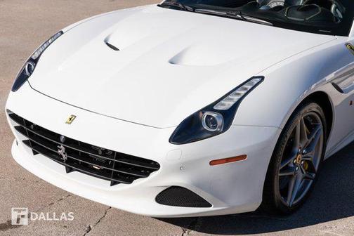 2015 Ferrari California T