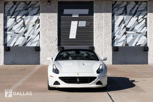 2015 Ferrari California T